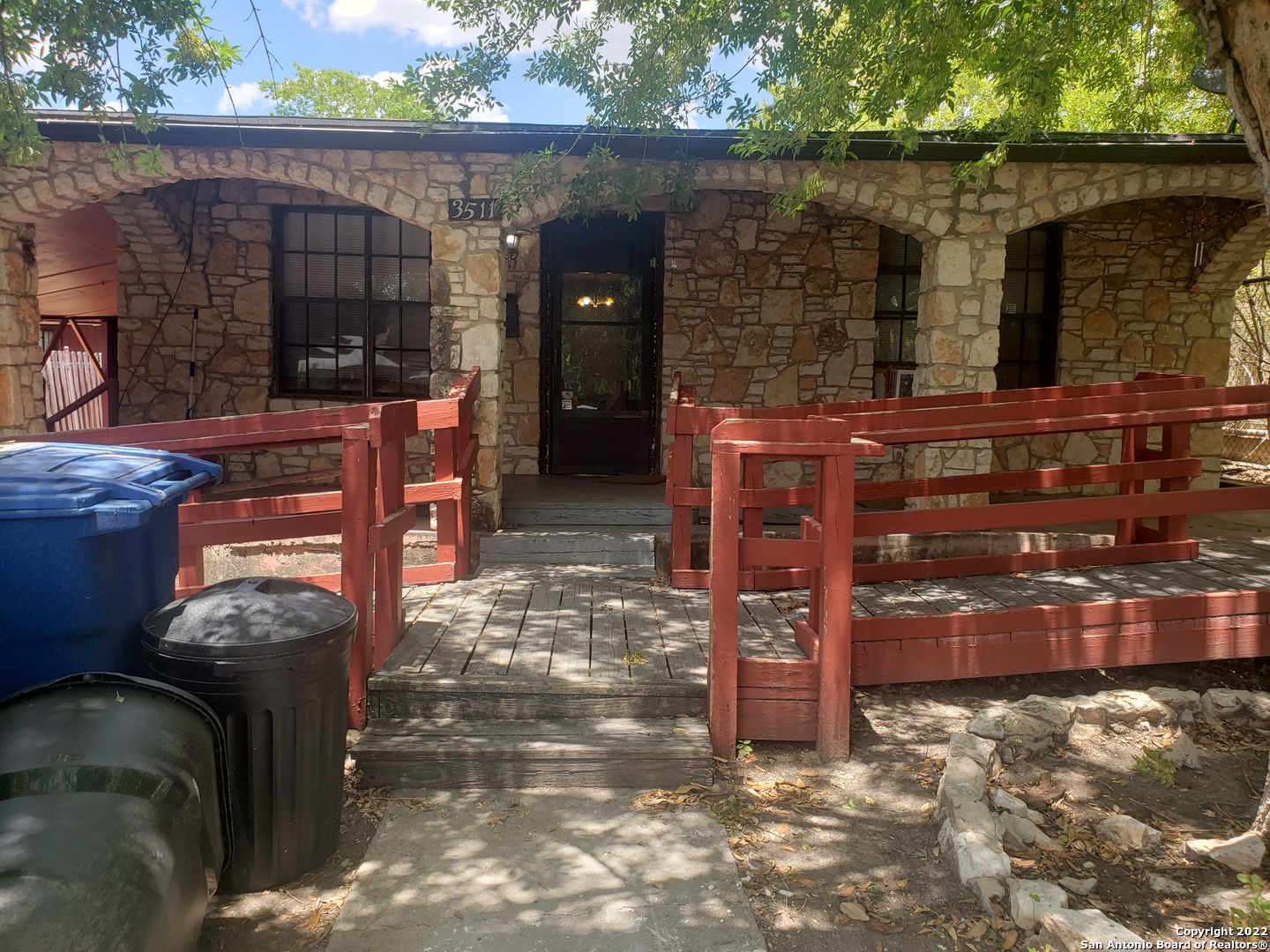 3511 W Poplar Street San Antonio TX 78228