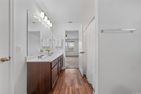11315 Edelweiss San Antonio TX 78245