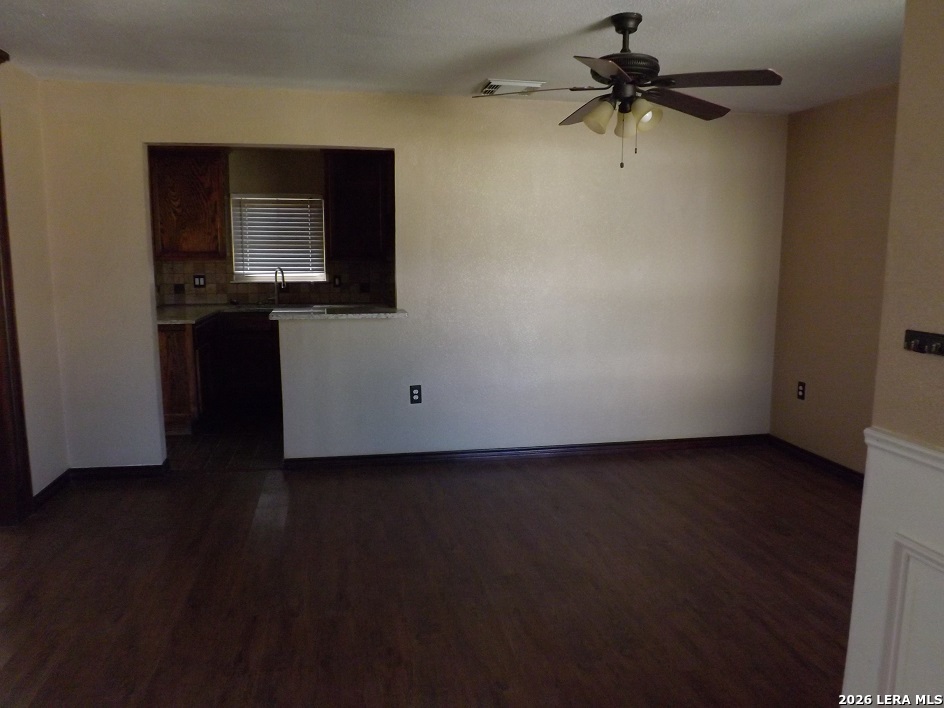 7430 Hidden Oak Trail Live Oak TX 78233