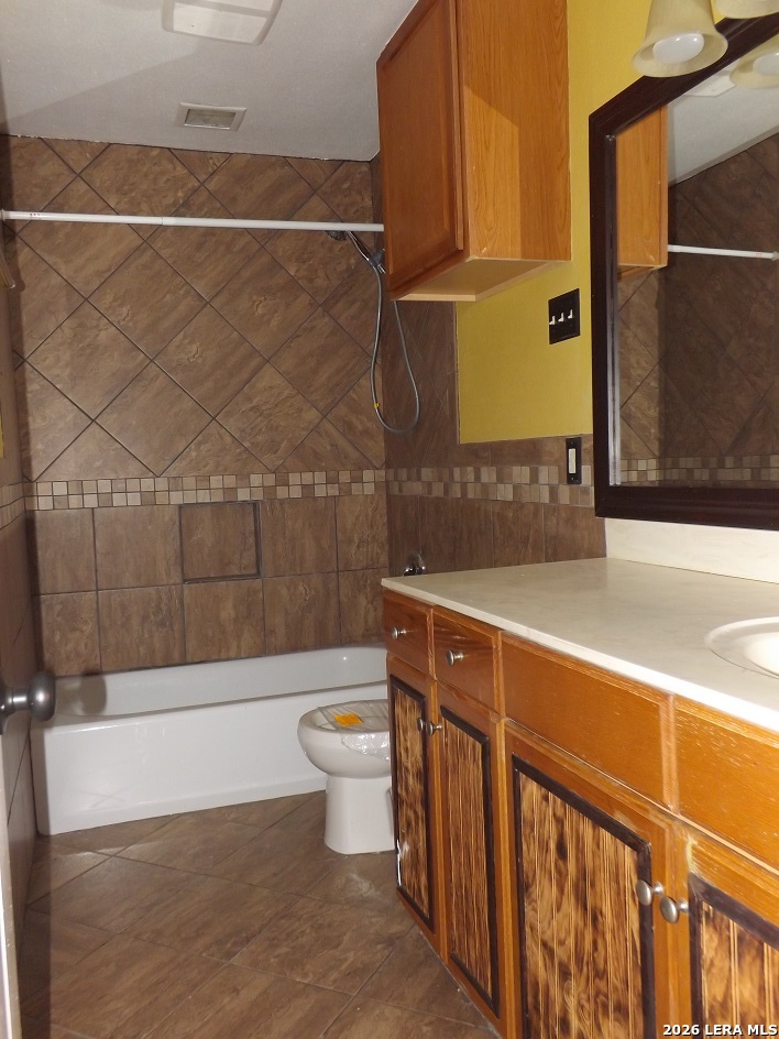 7430 Hidden Oak Trail Live Oak TX 78233