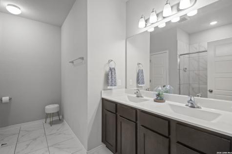 6238 Longhurst San Antonio TX 78218