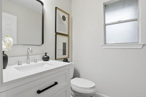 3038 Whisper Fern San Antonio TX 78230