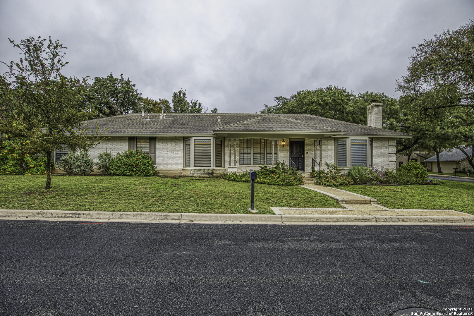 12703 Country Crest San Antonio TX 78216