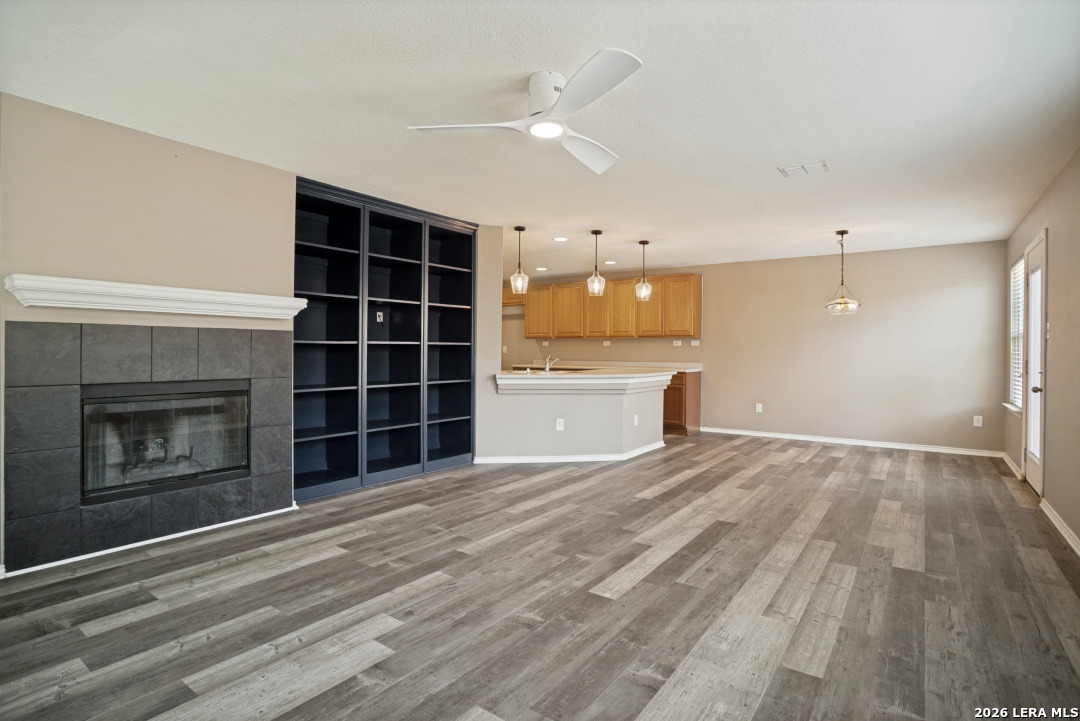4514 Olympus Bay San Antonio TX 78245