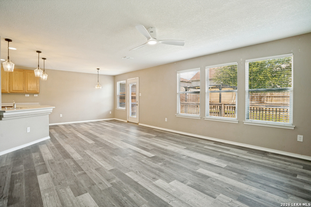 4514 Olympus Bay San Antonio TX 78245