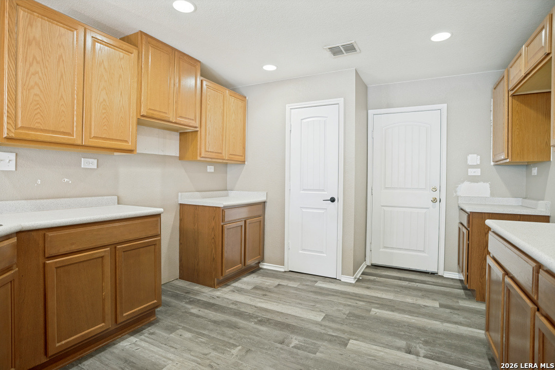 4514 Olympus Bay San Antonio TX 78245