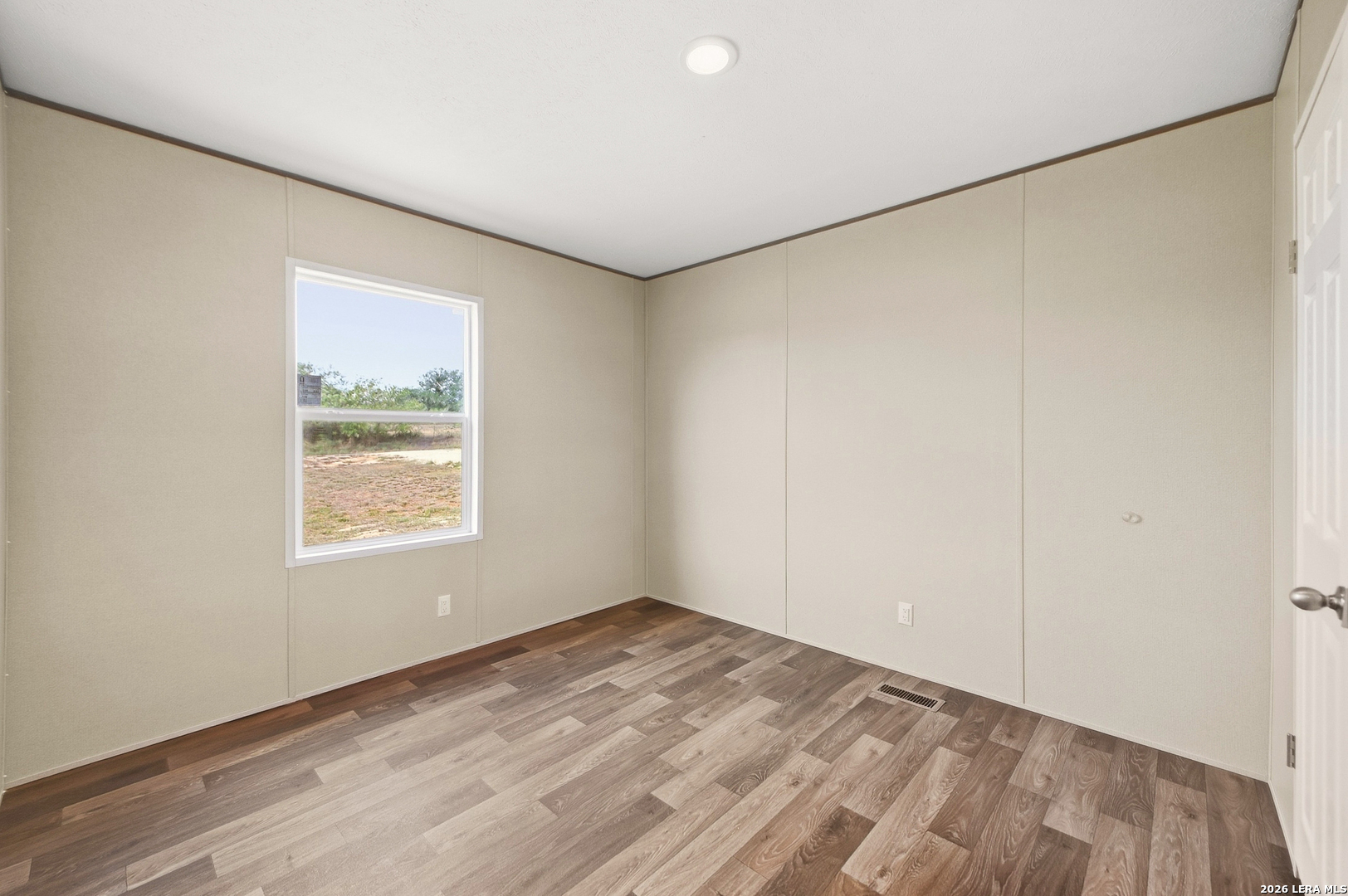 95 County Road 403 Floresville TX 78114