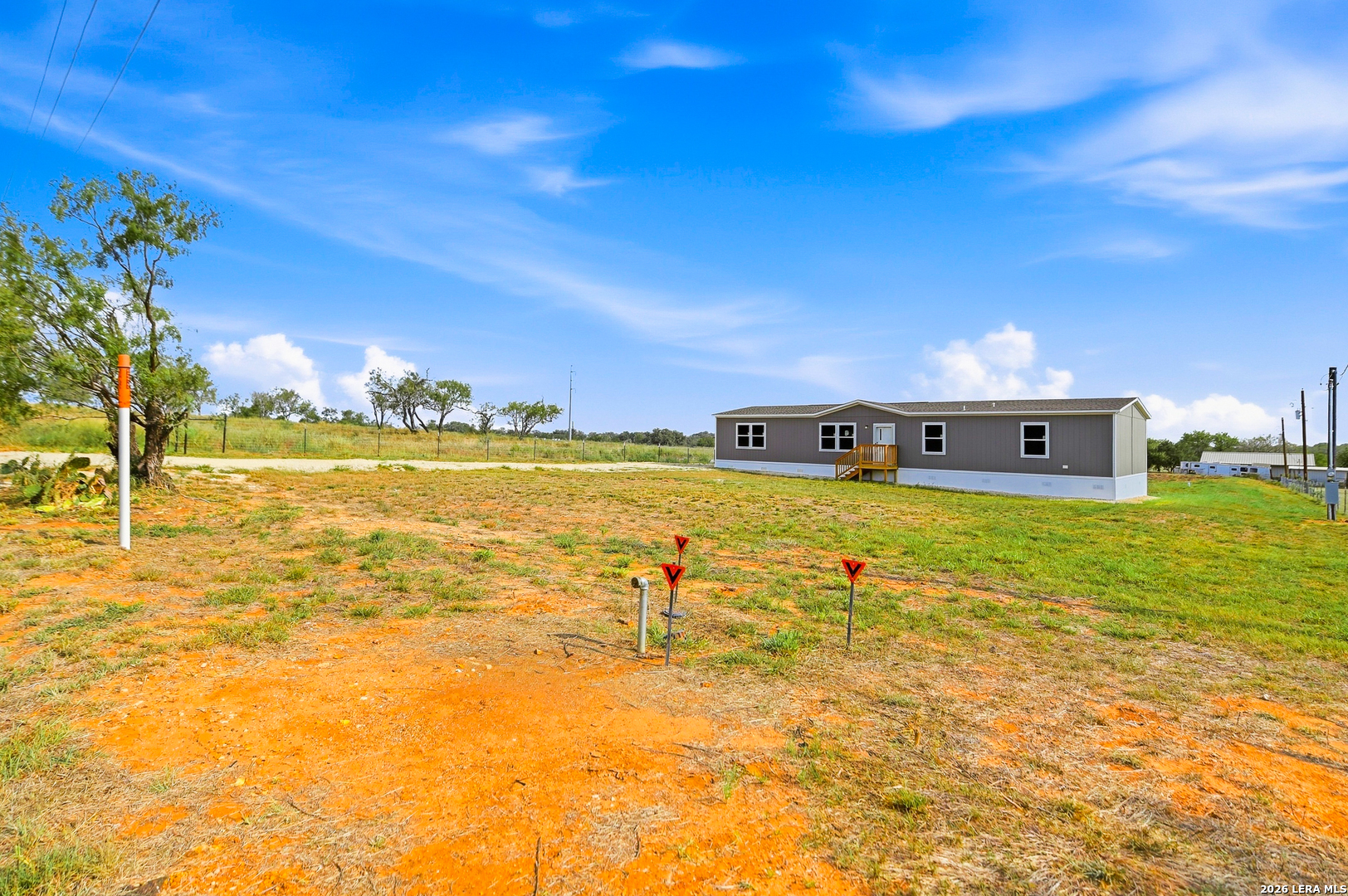 95 County Road 403 Floresville TX 78114