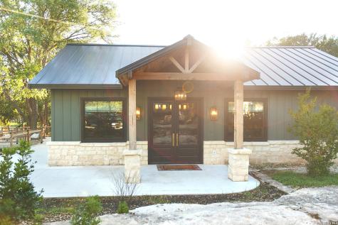 175 County Road 4801 Castroville TX 78009