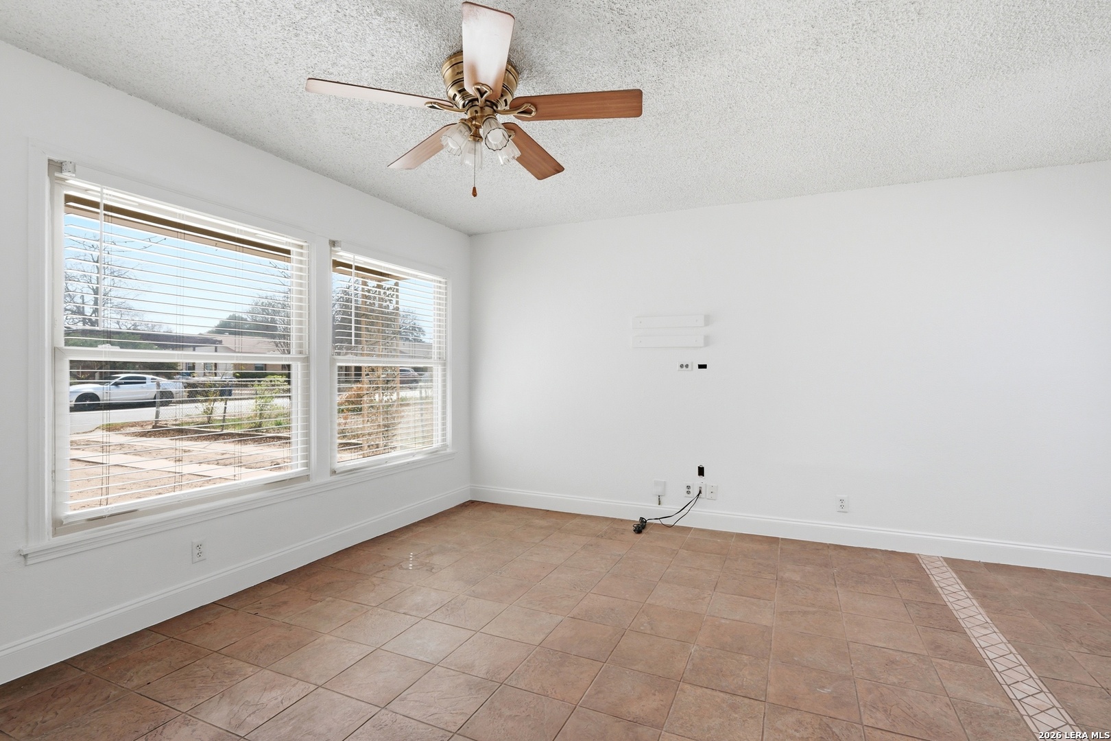 343 W Palfrey San Antonio TX 78223