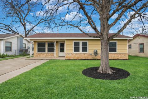 343 W Palfrey San Antonio TX 78223