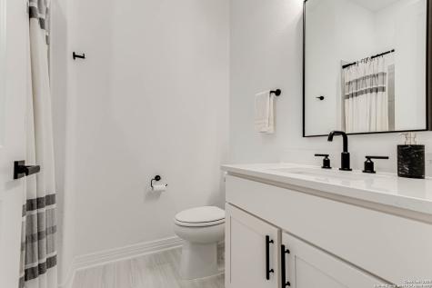 23414 Grande Vista San Antonio TX 78261