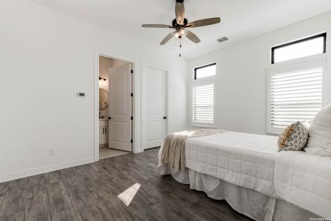23414 Grande Vista San Antonio TX 78261