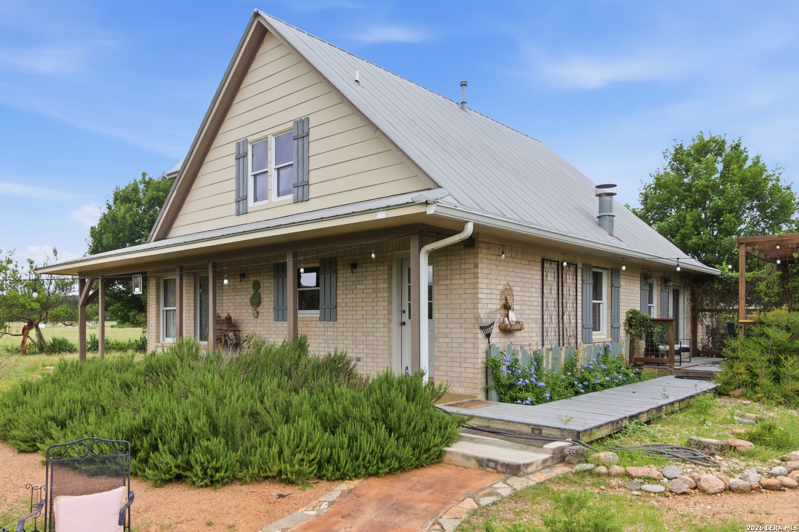 1275 Lacey Drive Bandera TX 78003