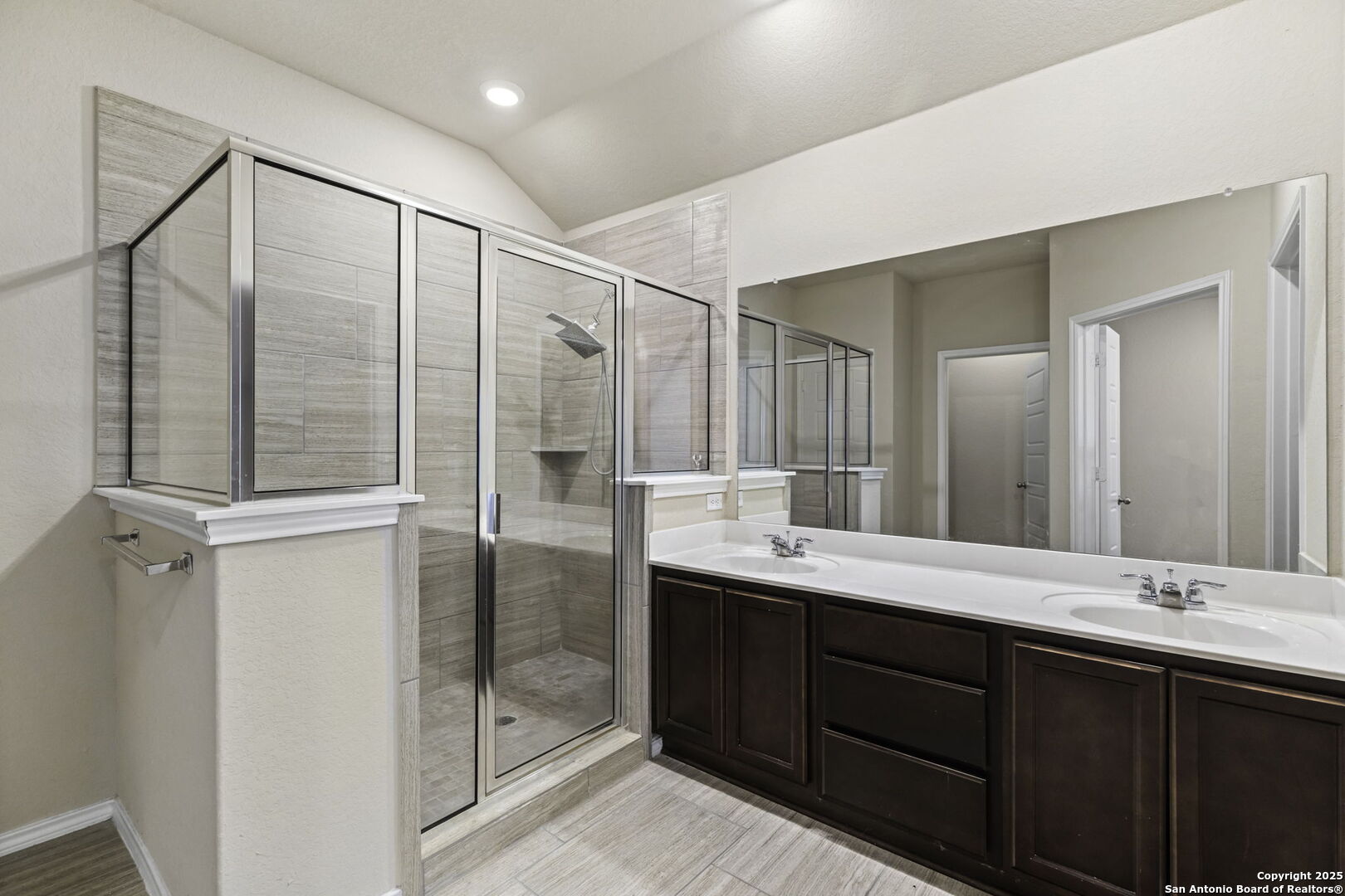 161 Sambar Main Schertz TX 78108