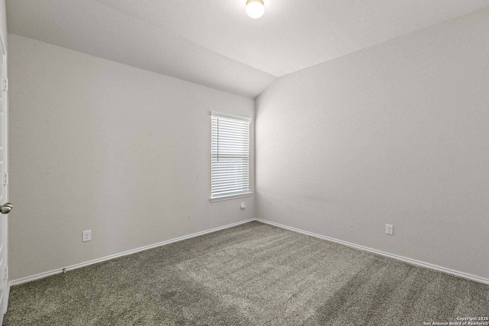 161 Sambar Main Schertz TX 78108