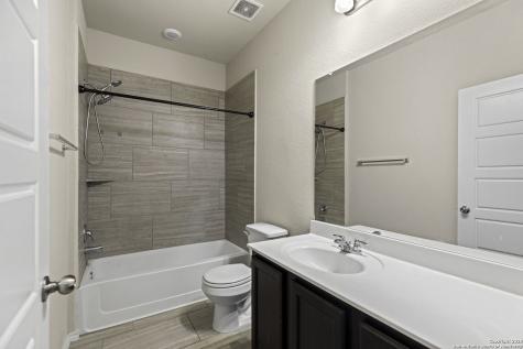 161 Sambar Main Schertz TX 78108