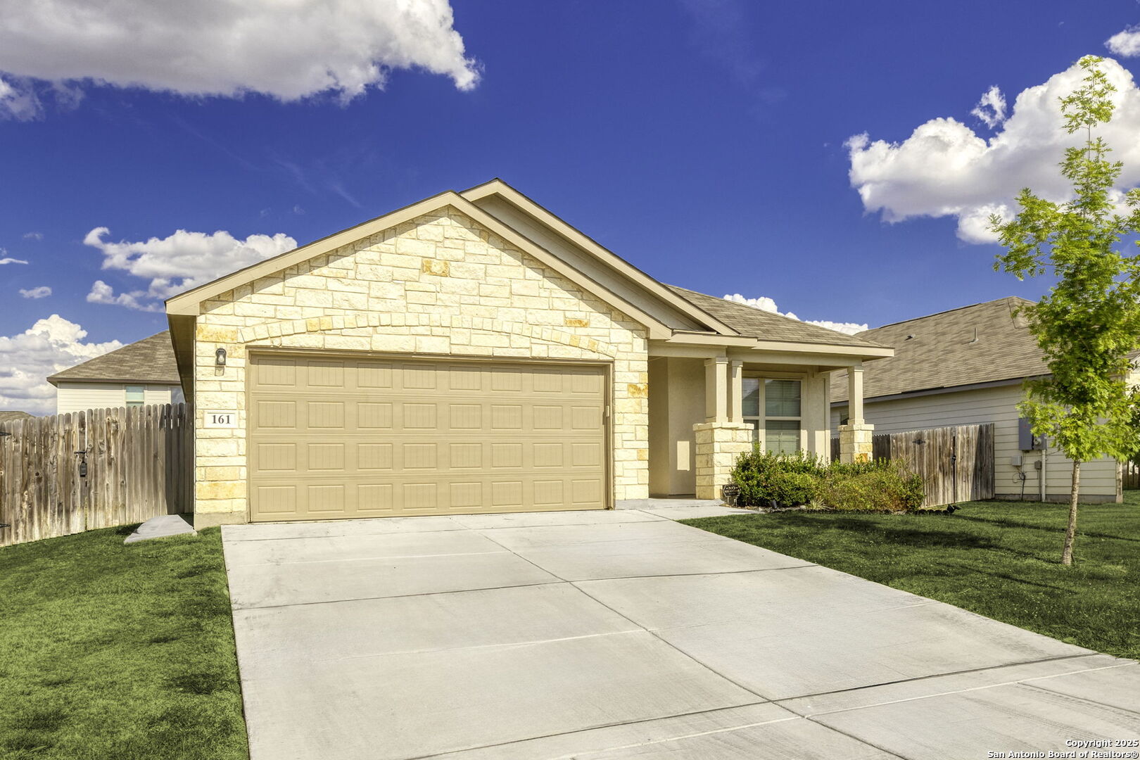 161 Sambar Main Schertz TX 78108