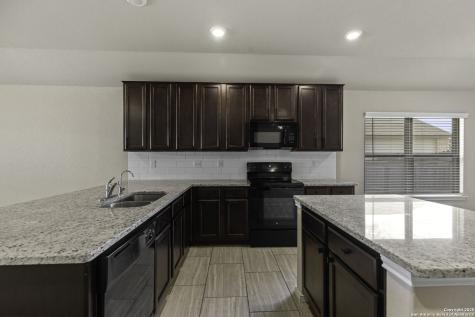 161 Sambar Main Schertz TX 78108