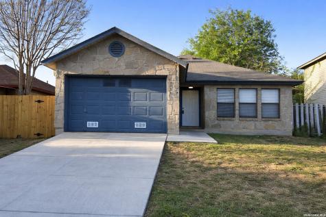 9727 Green Plain Drive San Antonio TX 78245