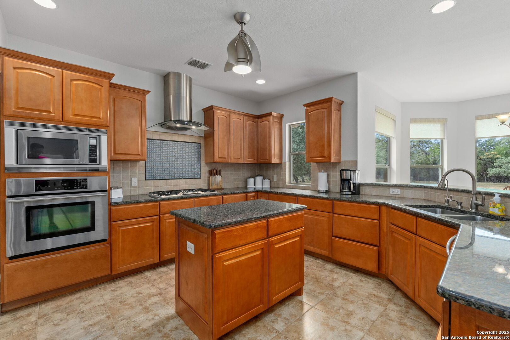 2956 Rio Cordillera Boerne TX 78006