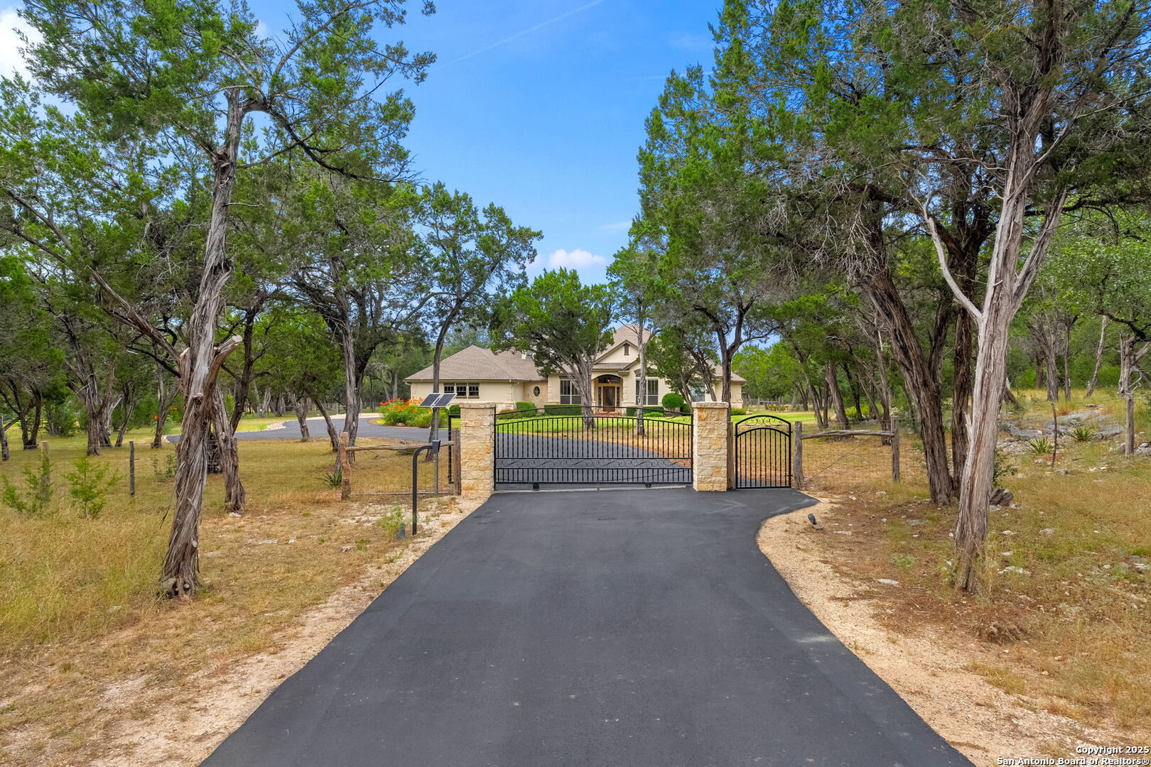 2956 Rio Cordillera Boerne TX 78006