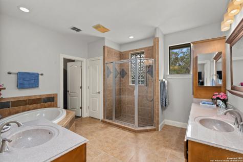 2956 Rio Cordillera Boerne TX 78006