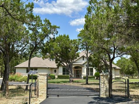 2956 Rio Cordillera Boerne TX 78006