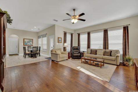 2079 Pecan Bend New Braunfels TX 78130