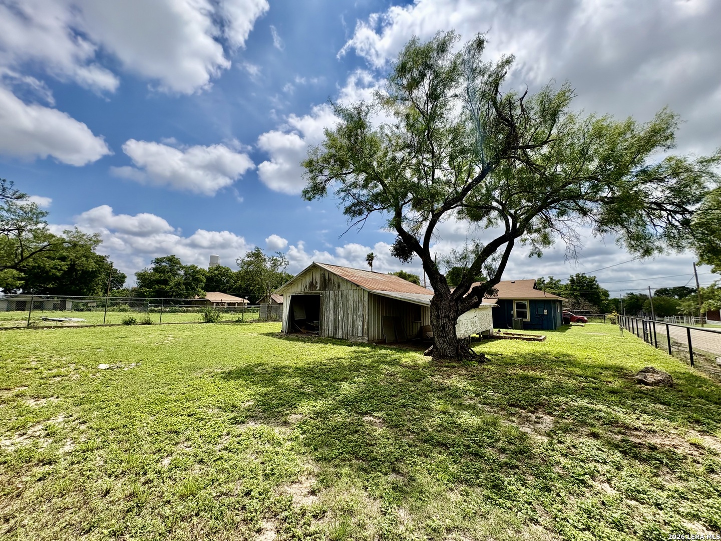 103 S Sweeney Brackettville TX 78832