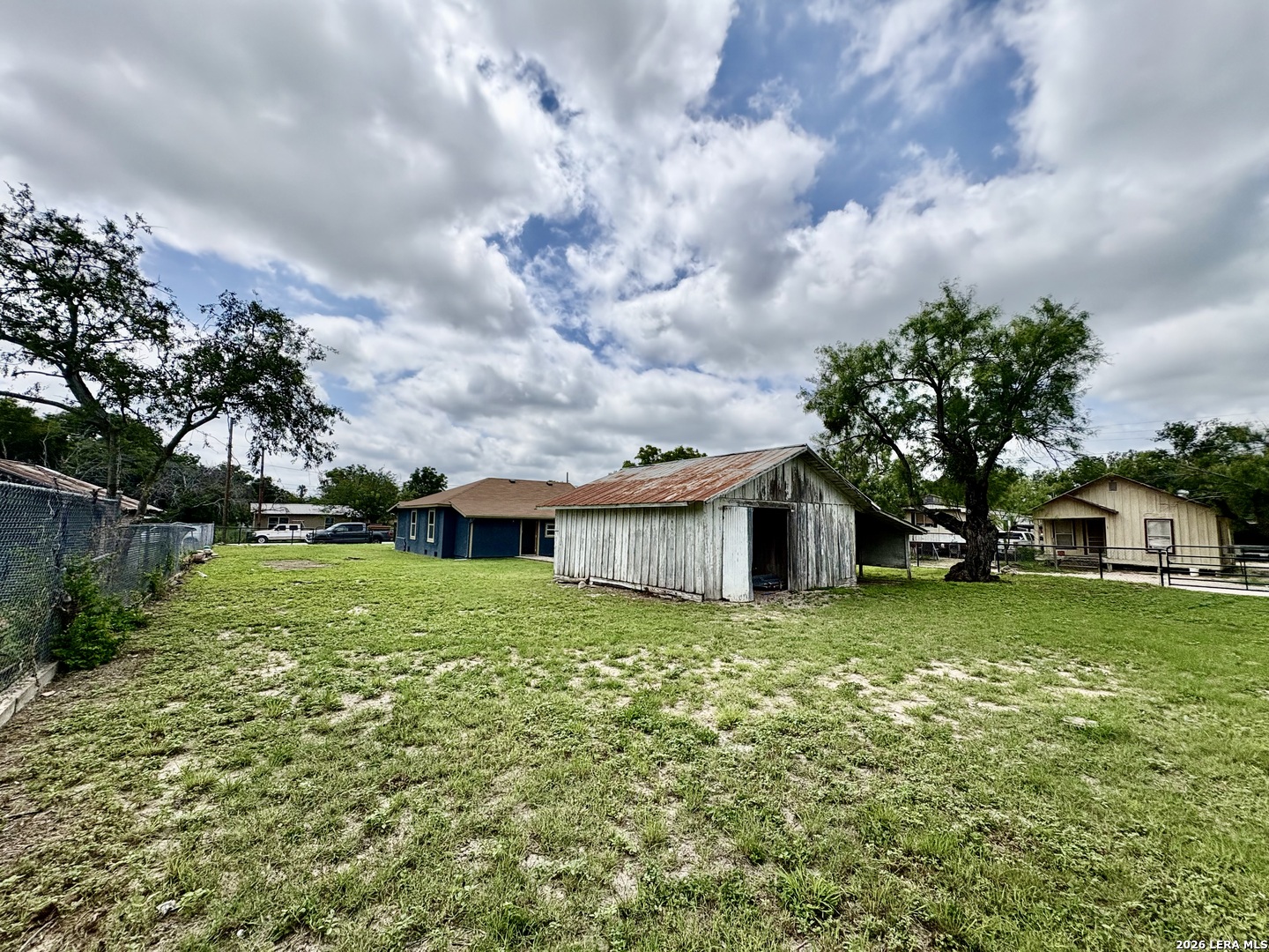 103 S Sweeney Brackettville TX 78832