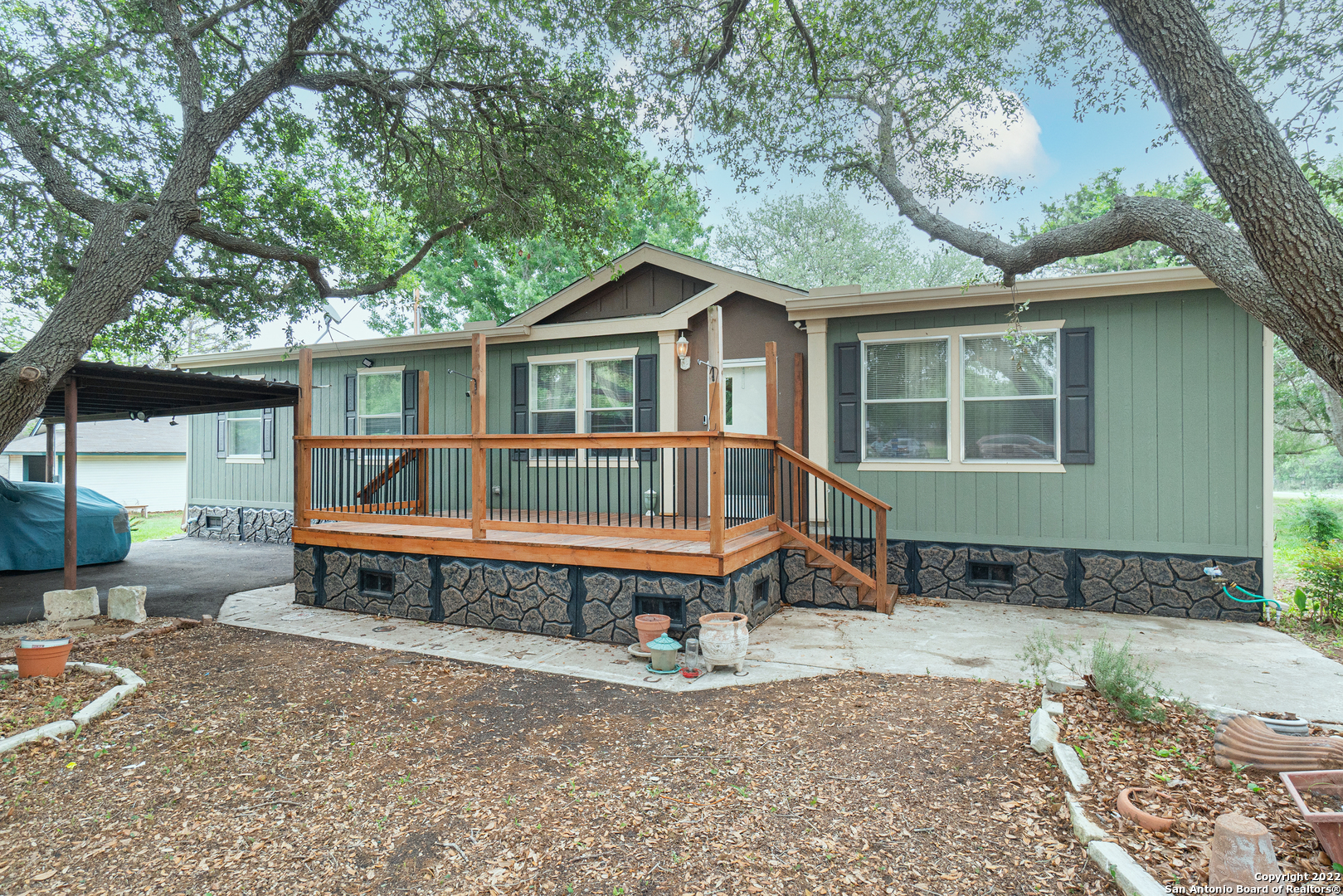 102 County Road 479 Castroville TX 78009
