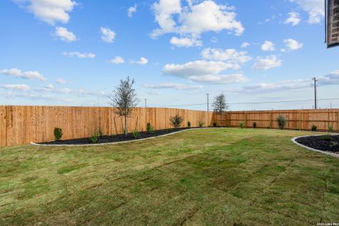 8164 Smithers Avenue San Antonio TX 78252