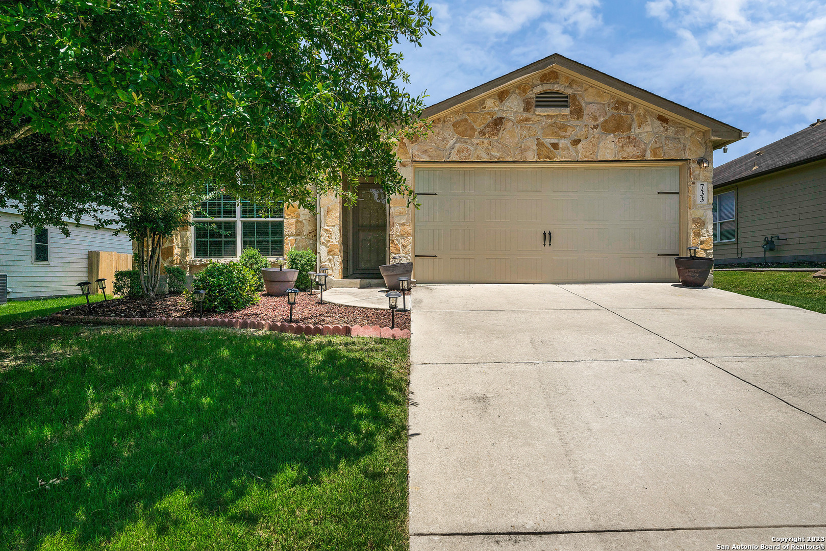 733 Hightrail Road Schertz TX 78108