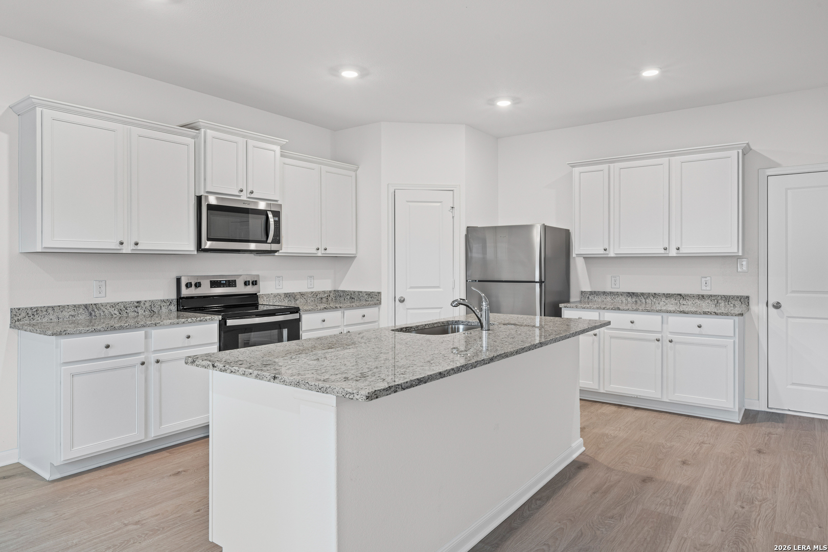 2922 Forsyth Canyon San Antonio TX 78109