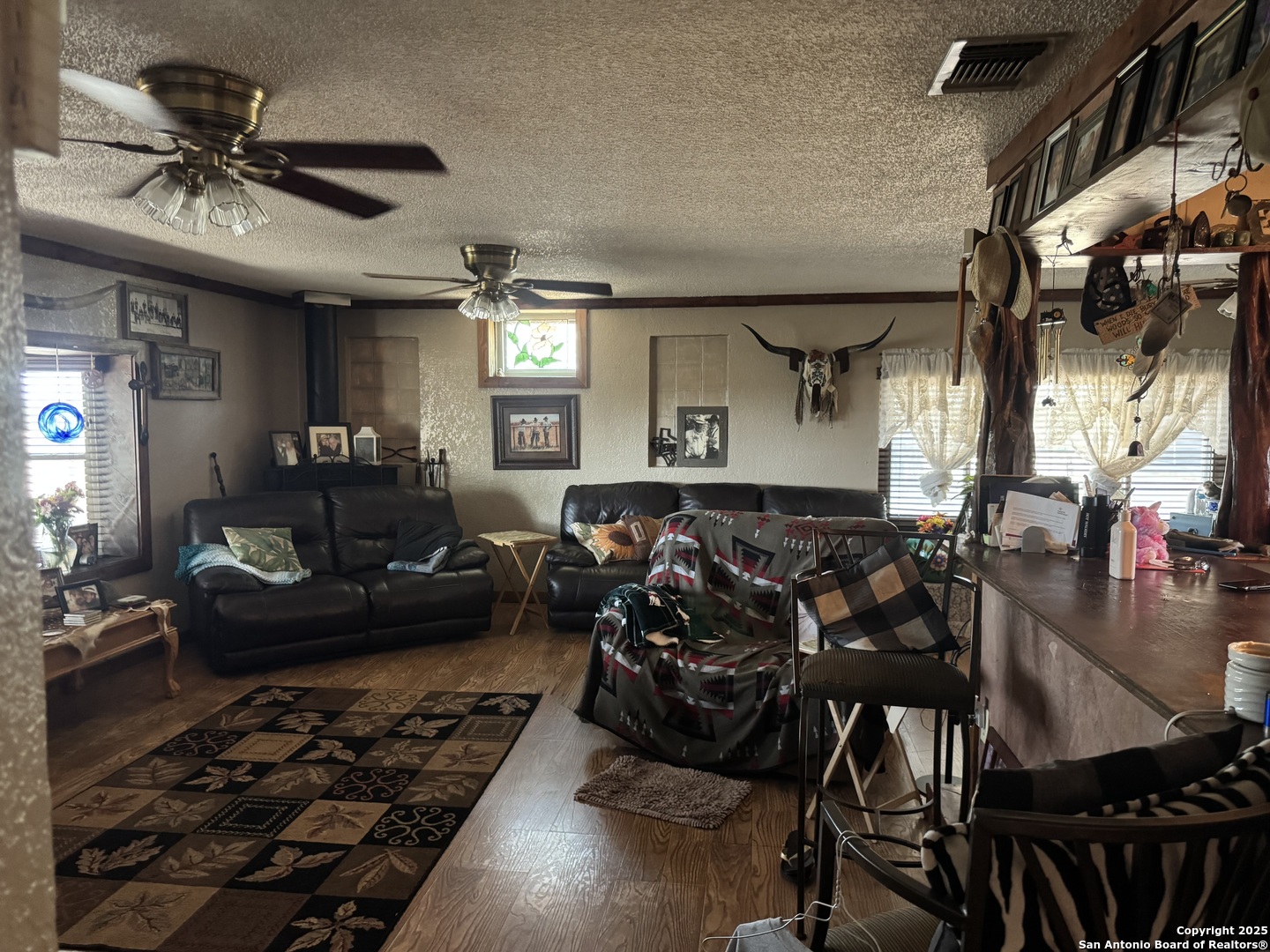 7084 Richter Elmendorf TX 78112