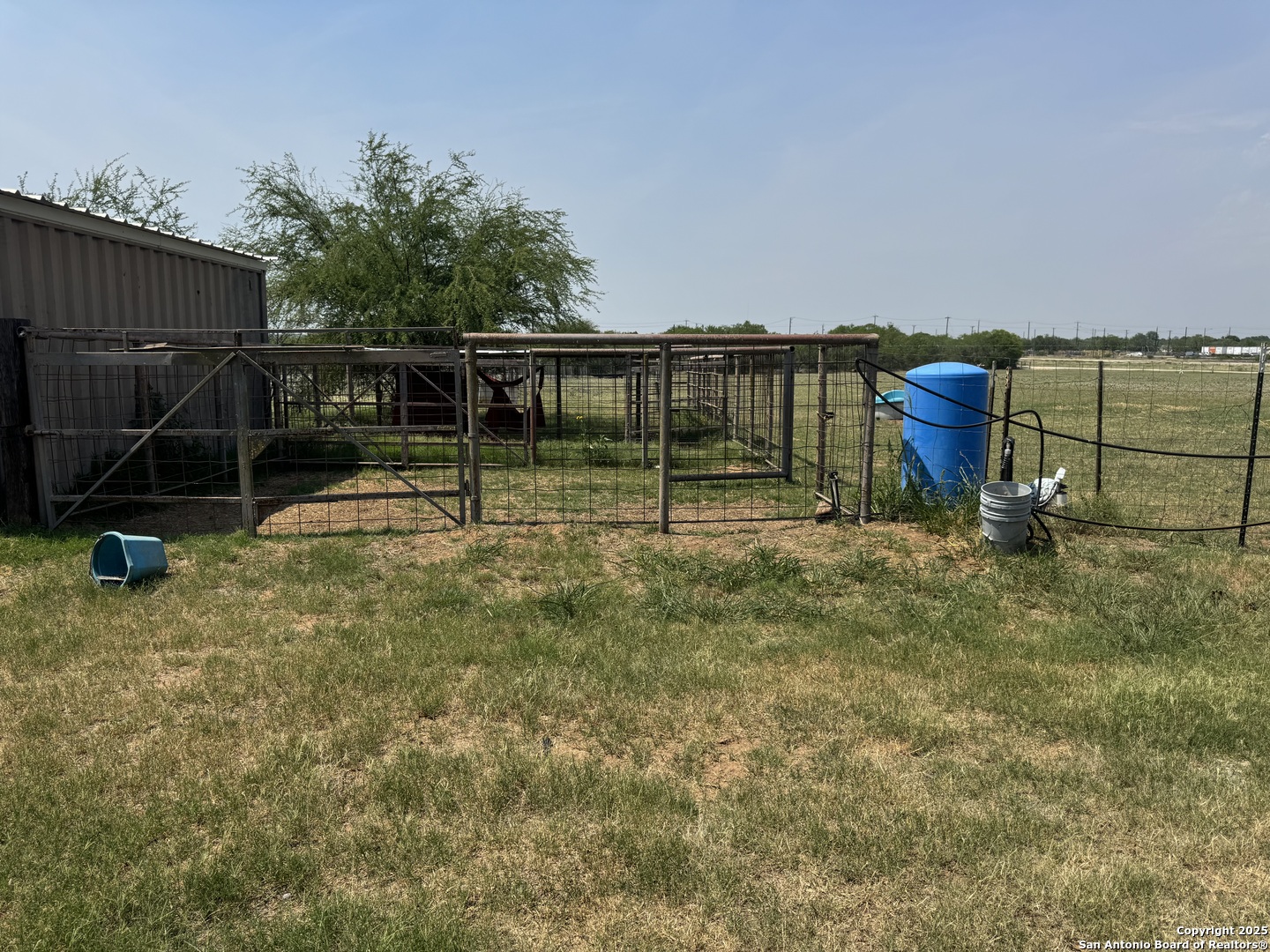 7084 Richter Elmendorf TX 78112