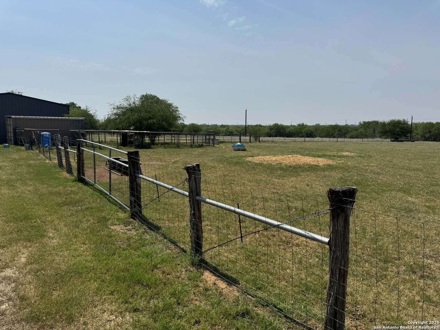 7084 Richter Elmendorf TX 78112