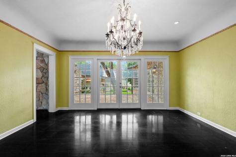 131 Park Hill Drive San Antonio TX 78212