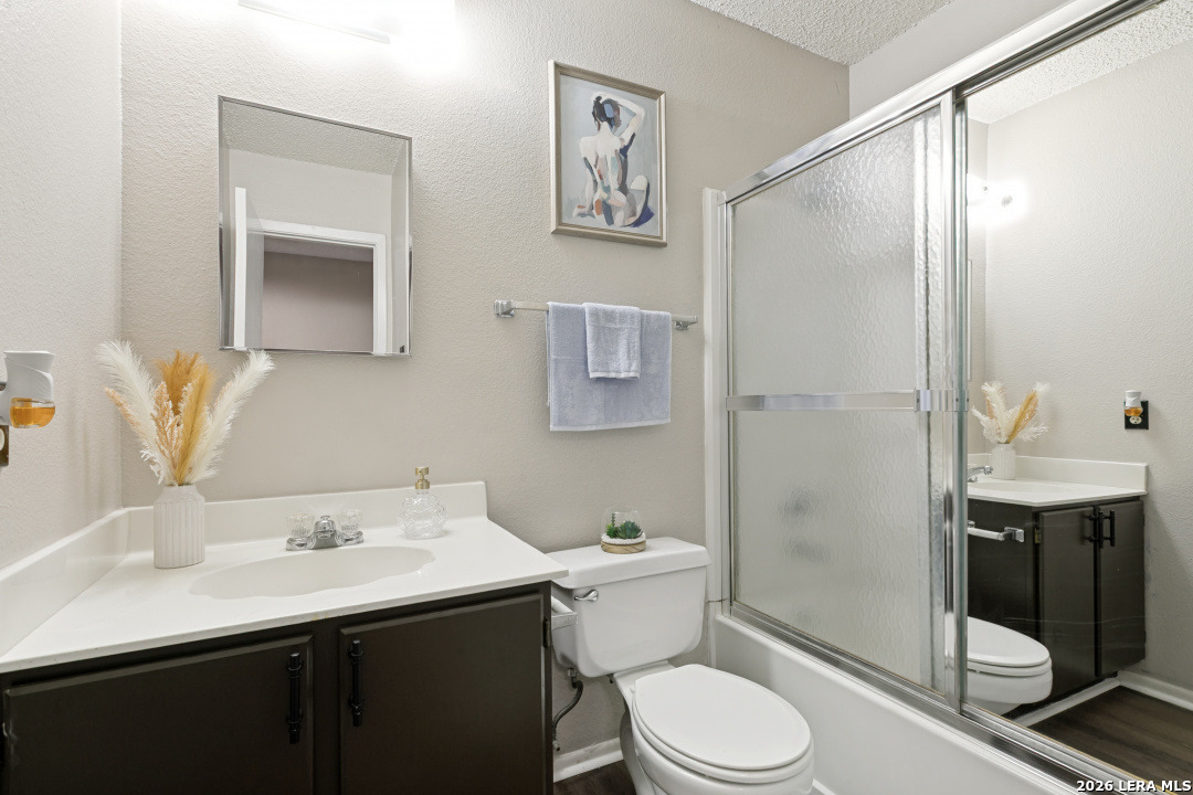 6402 Beech Trail Converse TX 78109