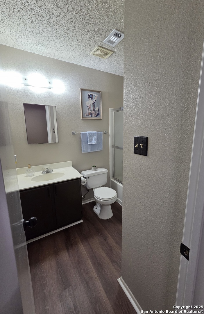 6402 Beech Trail Converse TX 78109
