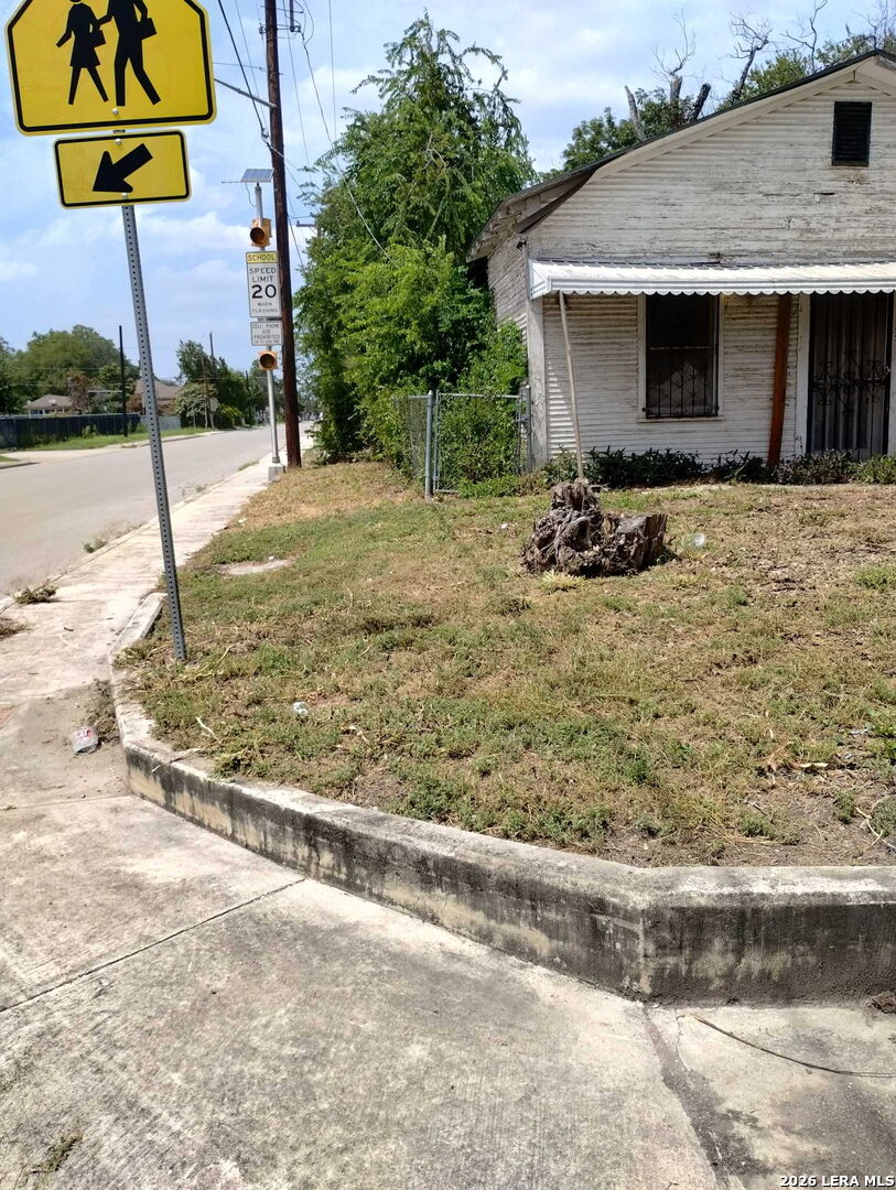 1155 Morales Street San Antonio TX 78207
