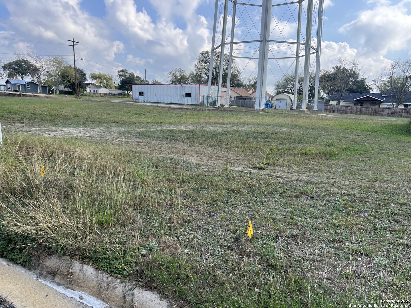 307 W Huntington Beeville TX 78102