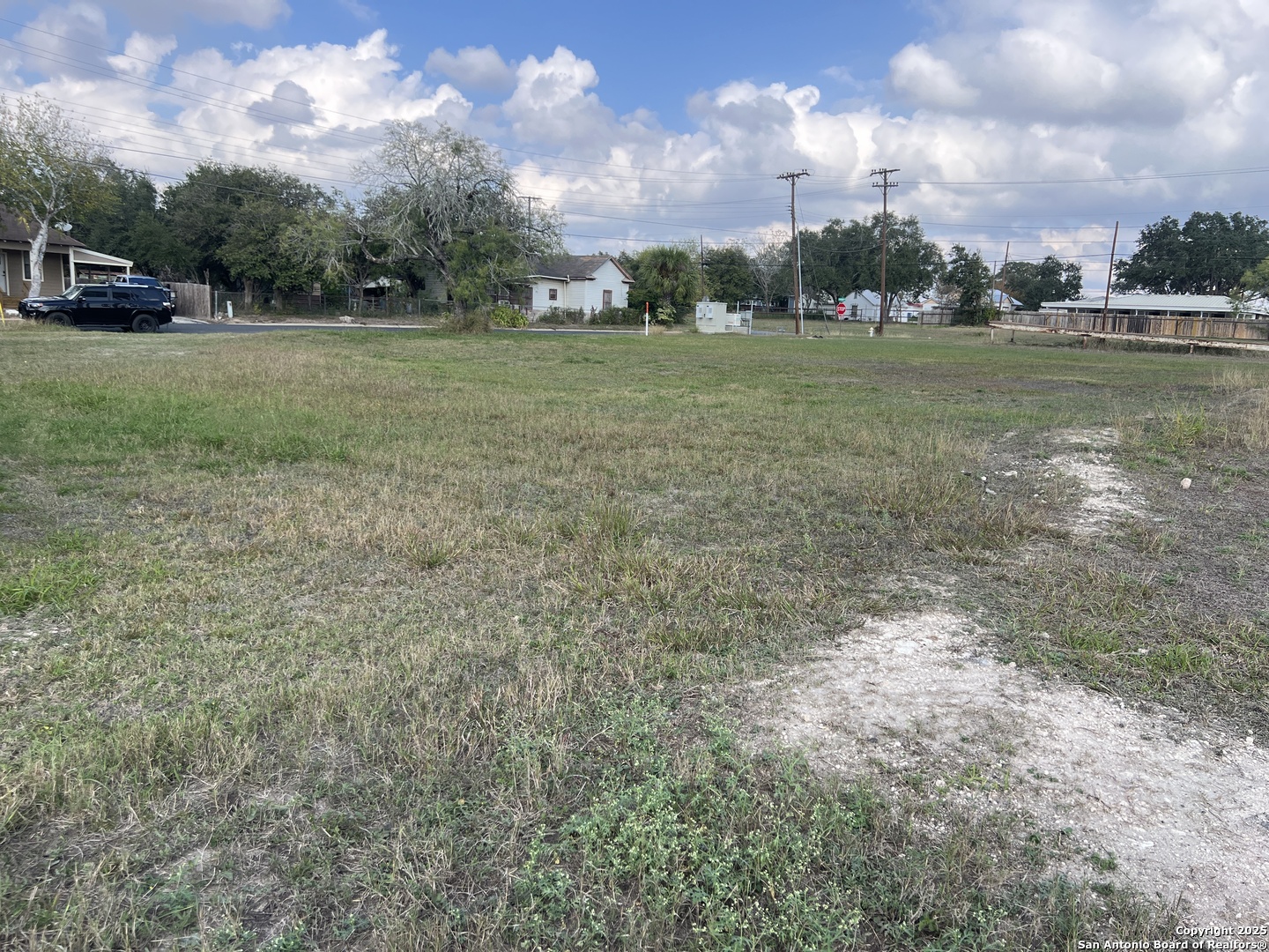 307 W Huntington Beeville TX 78102