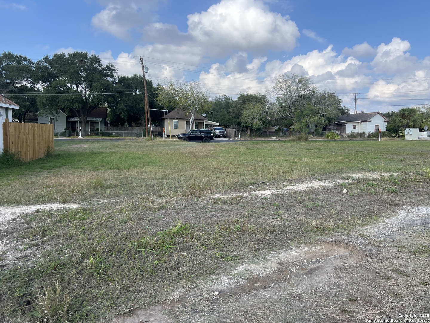 307 W Huntington Beeville TX 78102