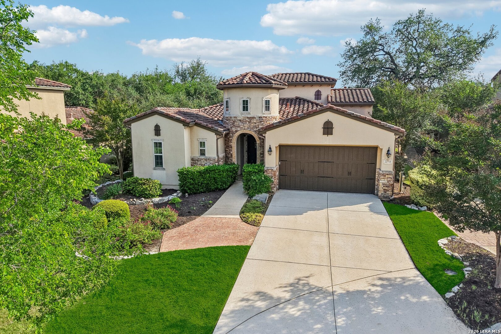 22715 Colibries San Antonio TX 78261