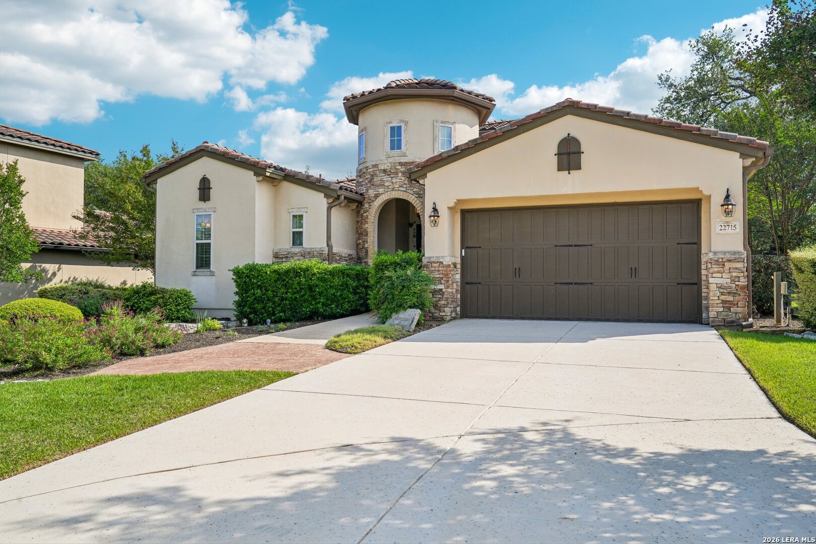 22715 Colibries San Antonio TX 78261