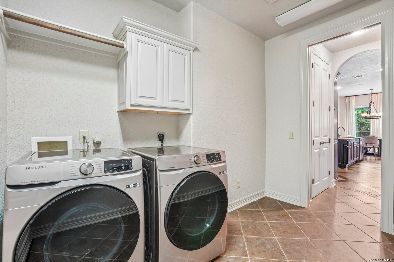 22715 Colibries San Antonio TX 78261