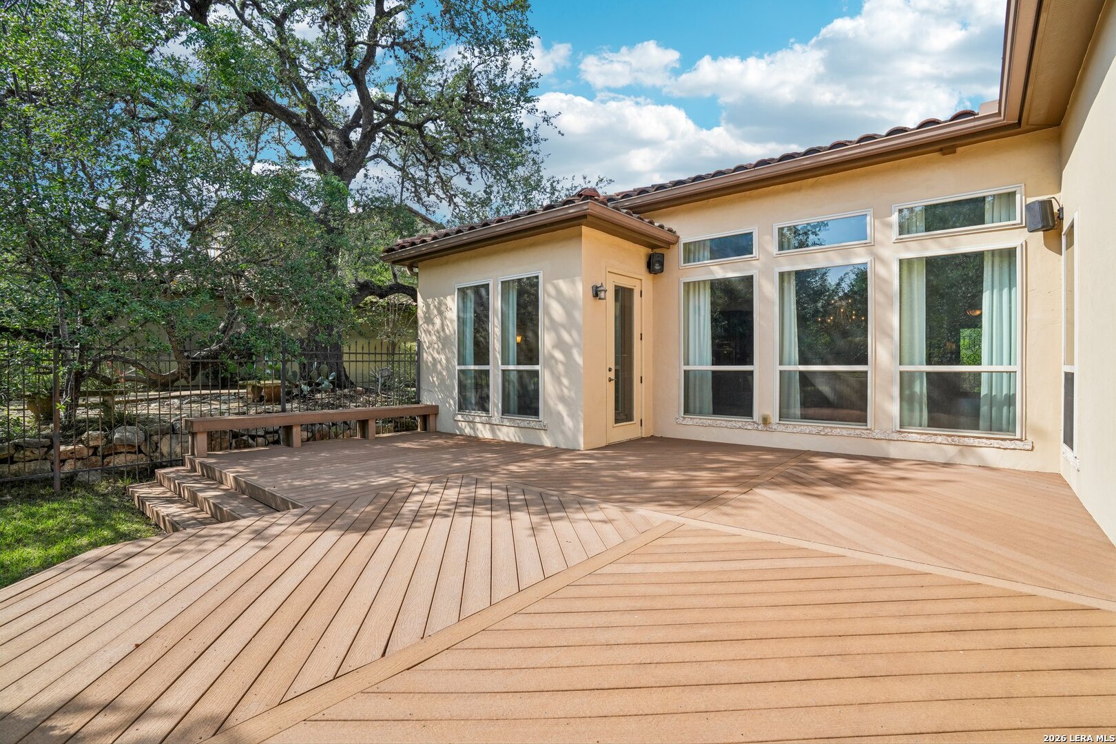 22715 Colibries San Antonio TX 78261