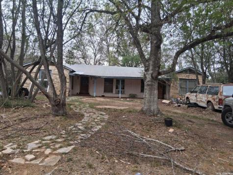 1420 Schulle San Marcos TX 78666